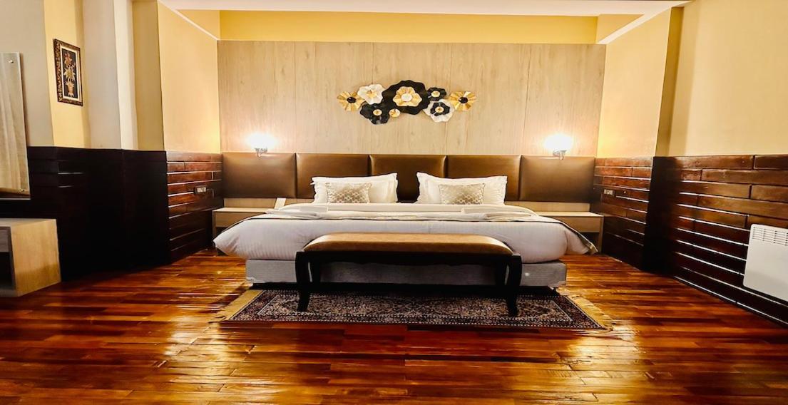 Silver Cloud Hotel Paro Extérieur photo