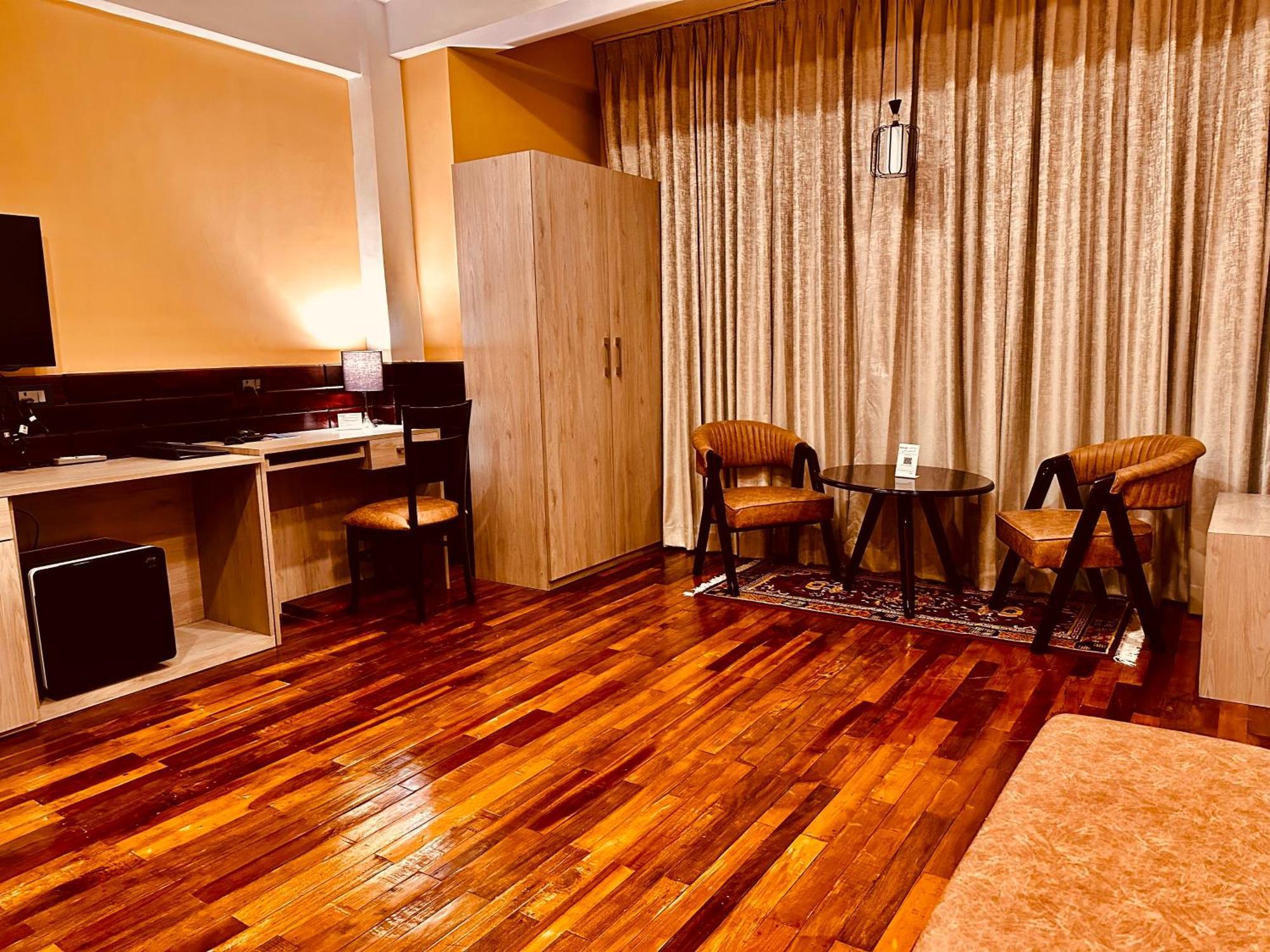 Silver Cloud Hotel Paro Extérieur photo